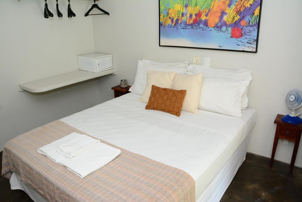 Vila Bonete Hostel Ilhabela Ngoại thất bức ảnh